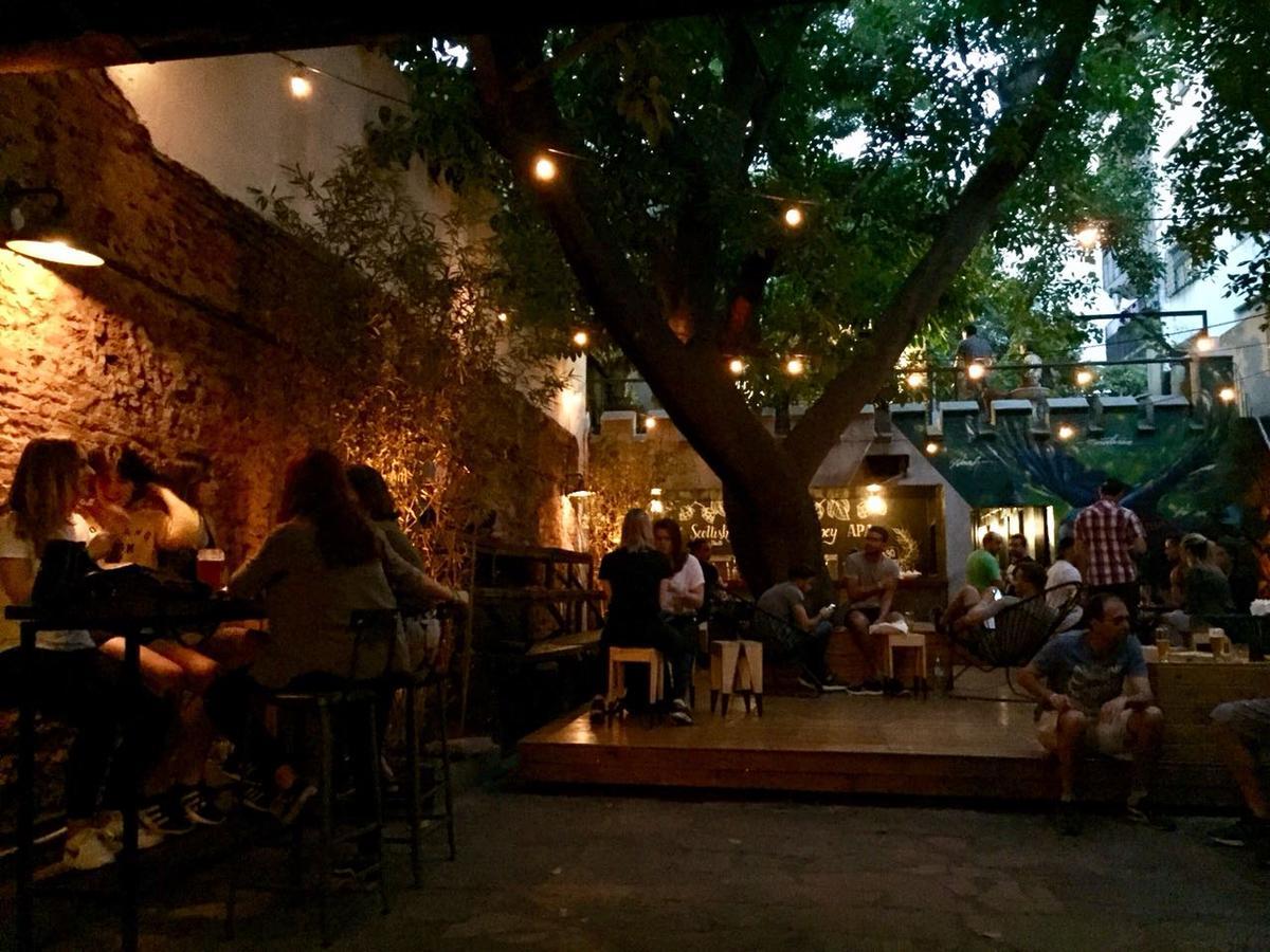 Ostello Art Factory Beer Garden Buenos Aires Esterno foto