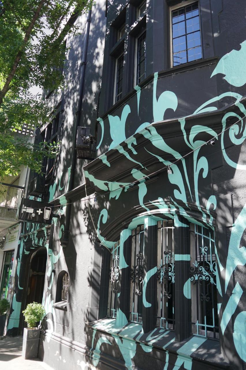 Ostello Art Factory Beer Garden Buenos Aires Esterno foto